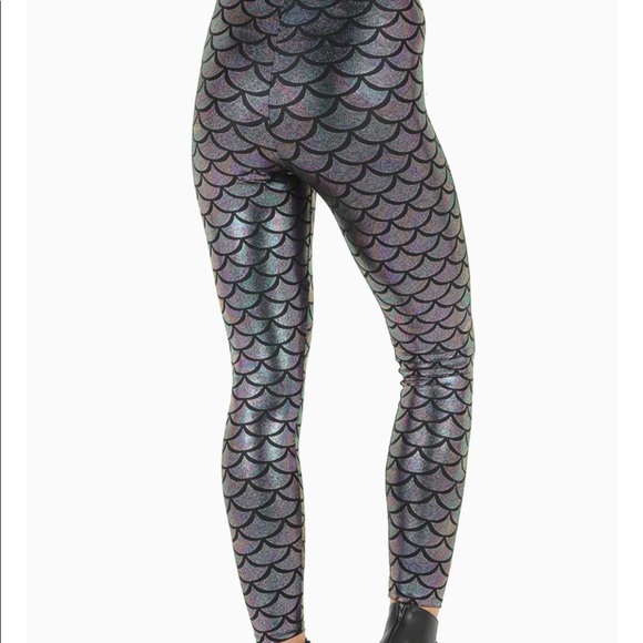 BlackMilk chameleon high waisted leggings - Picture 4 of 8